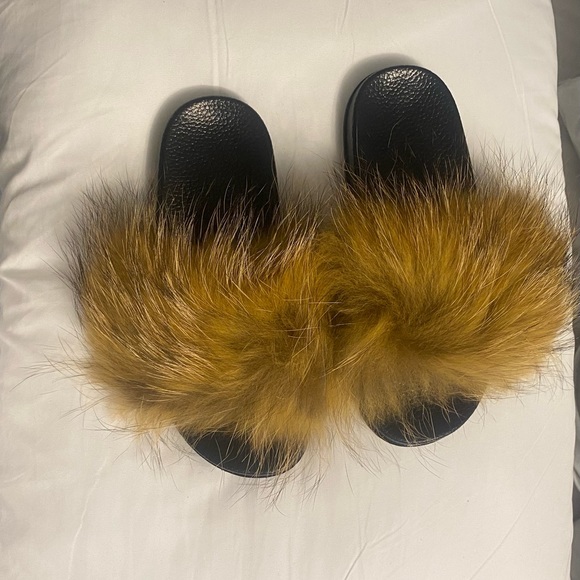 Furry slides - Picture 3 of 5